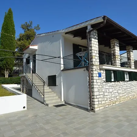 Casa Borik 2 Ρόβινι